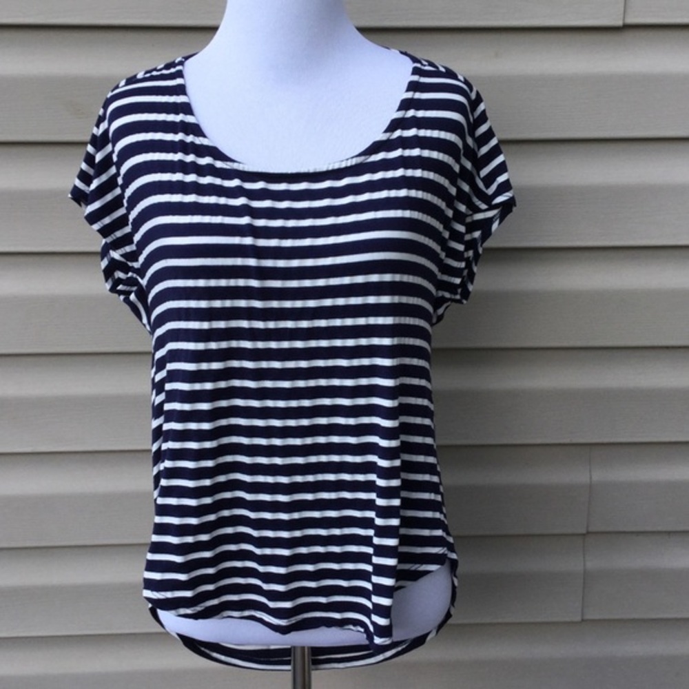 Buckle Double Zero women's navy/white striped top